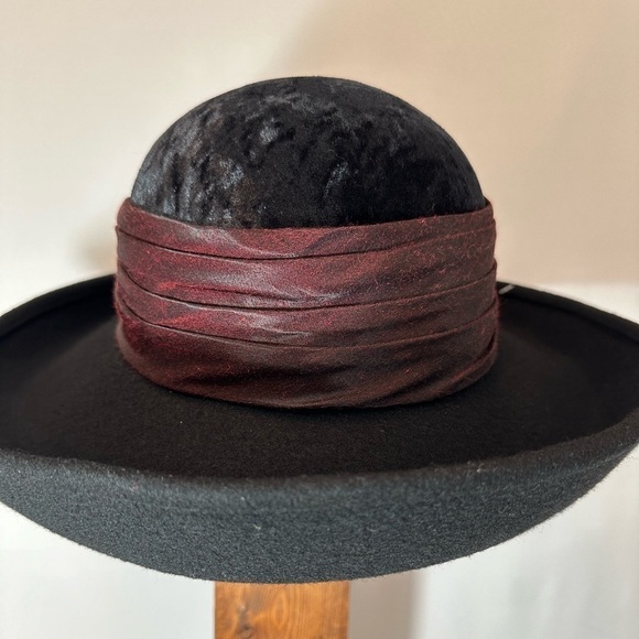 Lylia Siraldo Womens Vintage Hat Church Derby Wedding Wide Brim Big Bow Brooch main image 10
